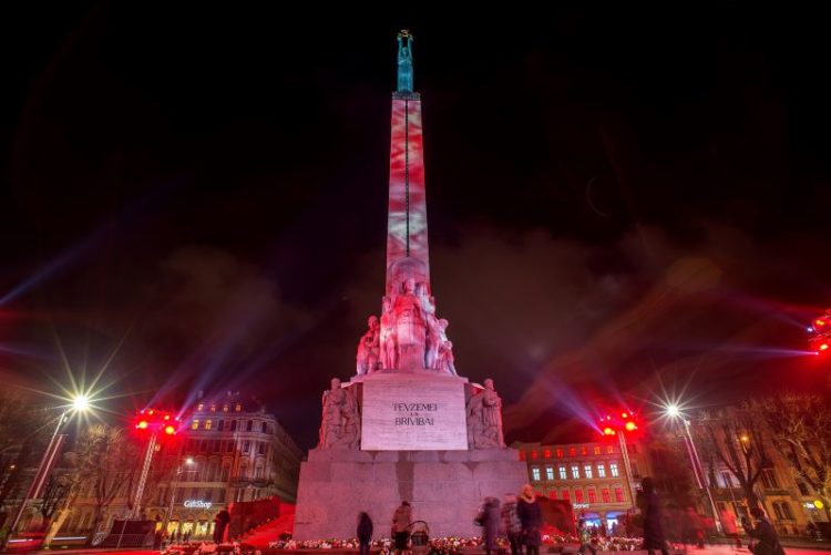 night-view-on-the-freedom-monument-in-riga-latvia-2022-11-09-07-24-44-utc